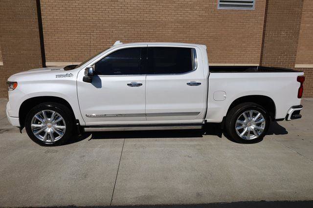 Used 2023 Chevrolet Silverado 1500 High Country w/ Technology Package image 7