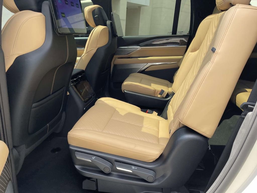 New 2026 Cadillac Escalade IQL Sport 2 w/ LPO, ONYX Package image 14