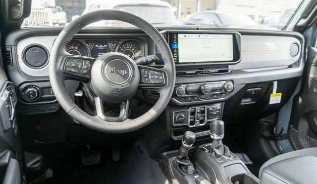New 2026 Jeep Gladiator Sport AWD/4WD image 10