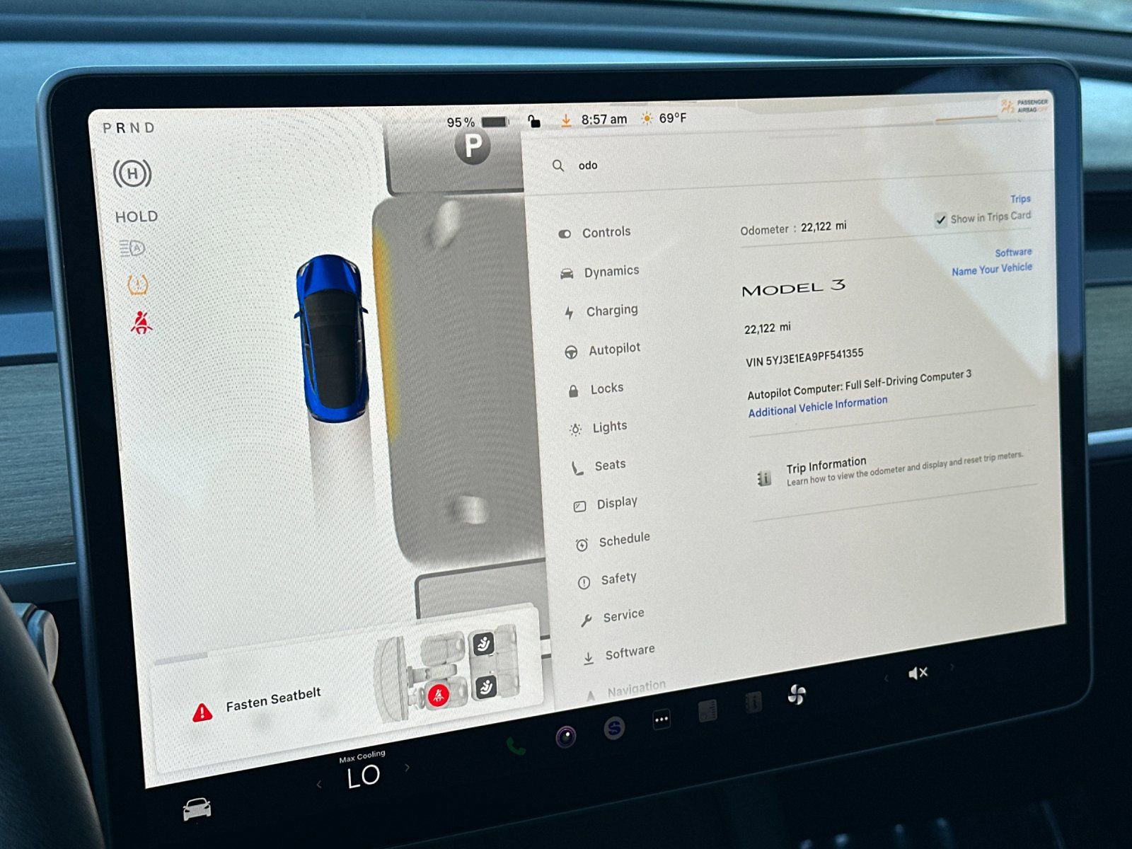 Used 2023 Tesla Model 3 Standard Range image 22