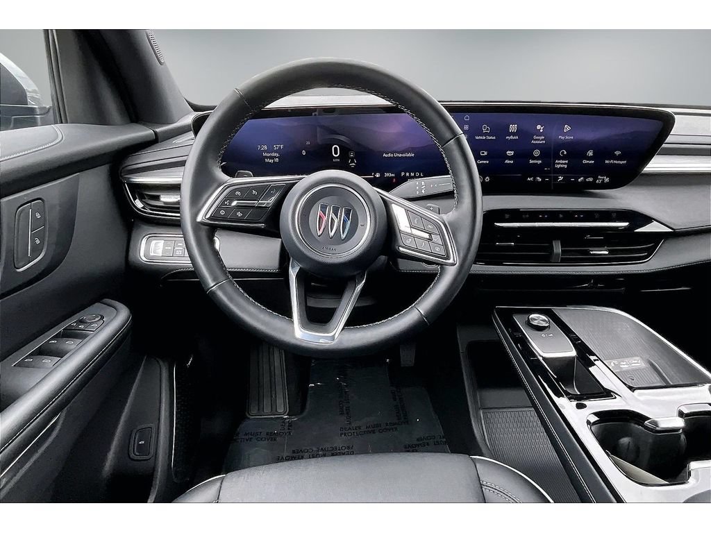 Used 2025 Buick Enclave Preferred AWD/4WD image 8