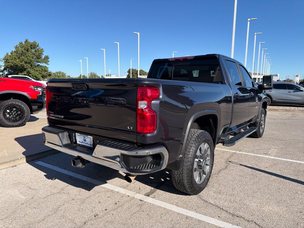 Used 2024 Chevrolet Silverado 2500 LT w/ All Star Edition AWD/4WD image 3