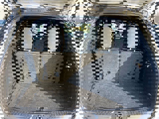 Certified 2025 Ford Explorer ST-Line w/ ST-Line Street Pack image 28