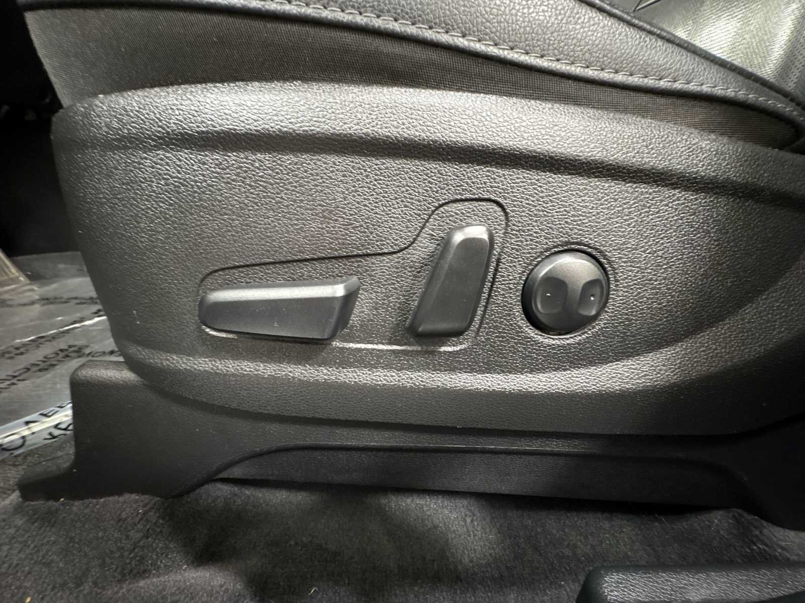 Used 2020 Kia Telluride EX AWD/4WD image 14