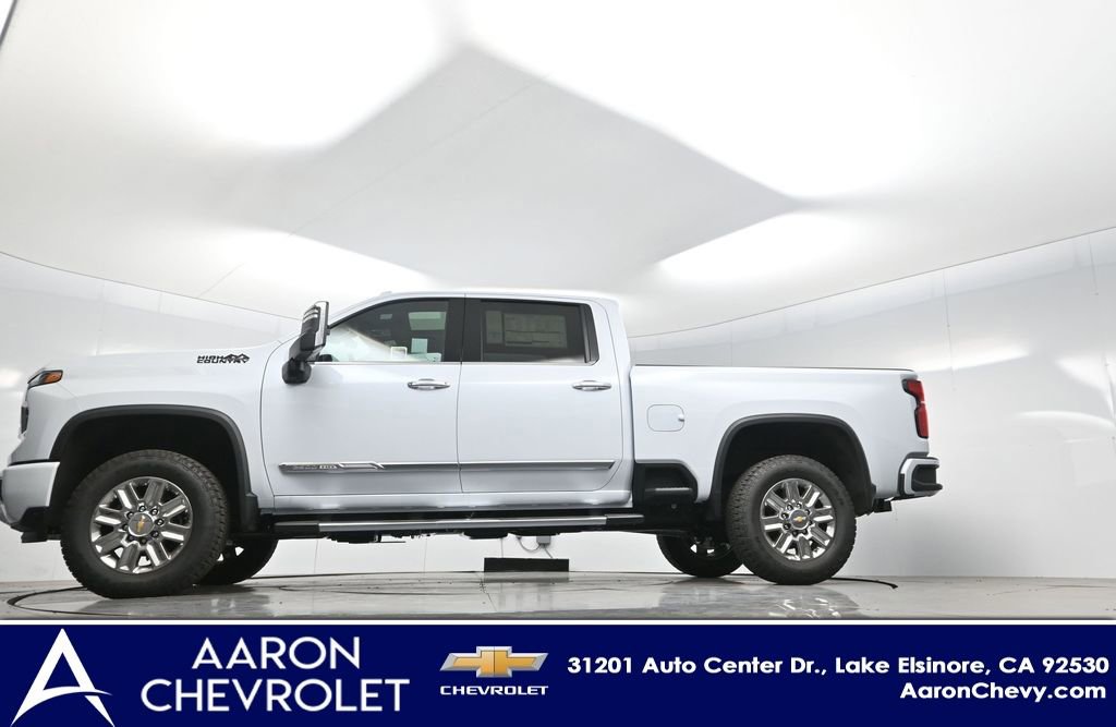 New 2026 Chevrolet Silverado 2500 High Country w/ Technology Package AWD/4WD image 6