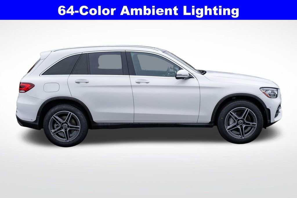 Used 2021 Mercedes-Benz GLC 300 4MATIC w/ AMG Line image 9