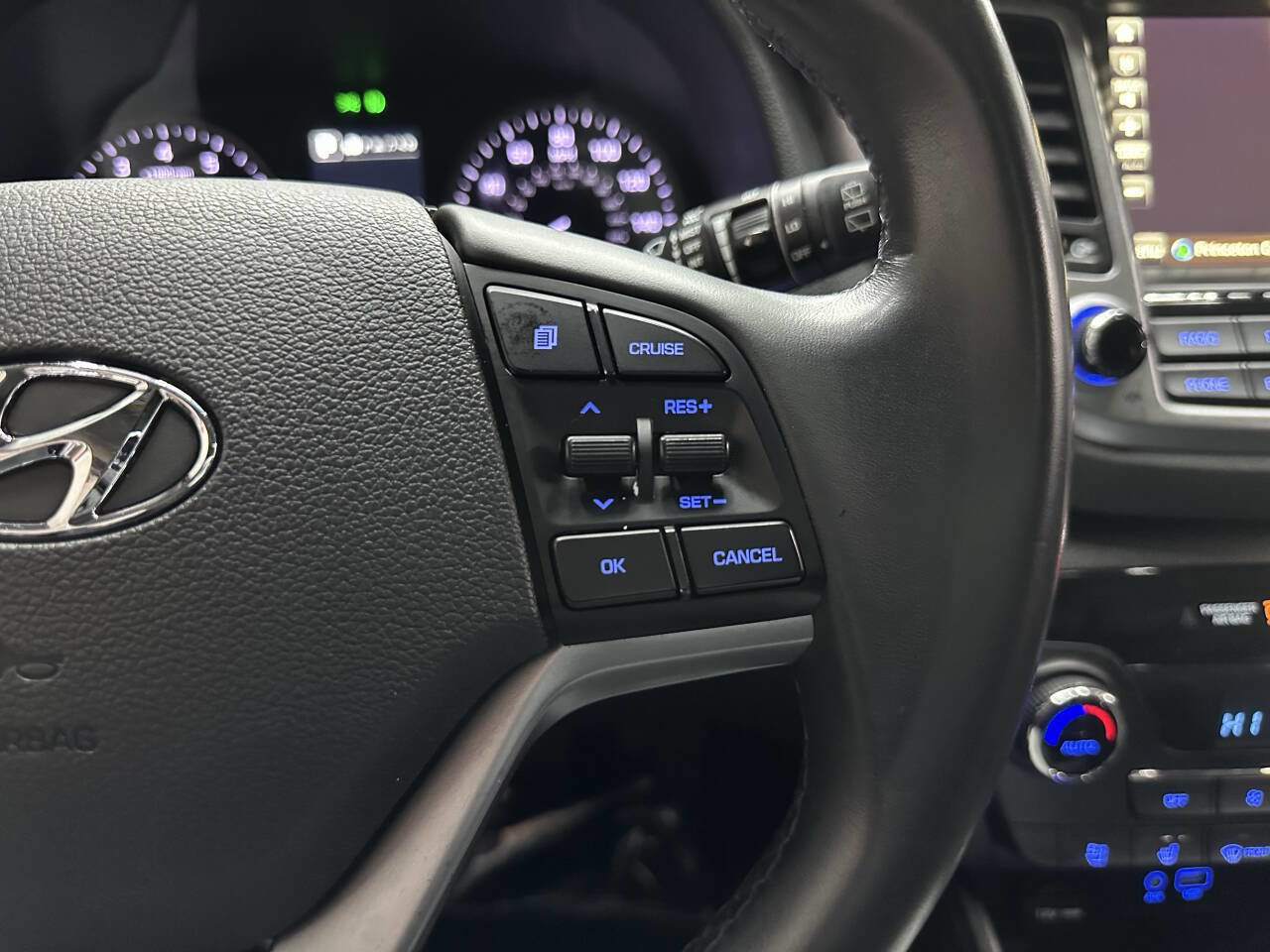 Used 2017 Hyundai Tucson Limited w/ Limited Ultimate Package 03 image 22