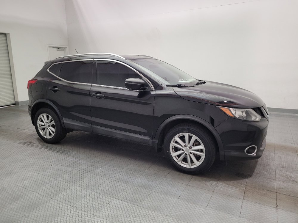 Used 2018 Nissan Rogue Sport SV w/ SV Technology Package FWD image 11