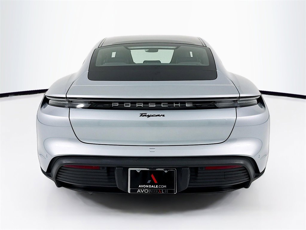 Used 2024 Porsche Taycan image 10