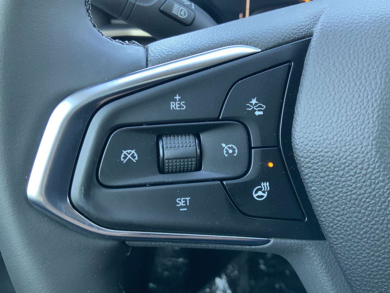 New 2026 Chevrolet Trax ACTIV FWD image 17