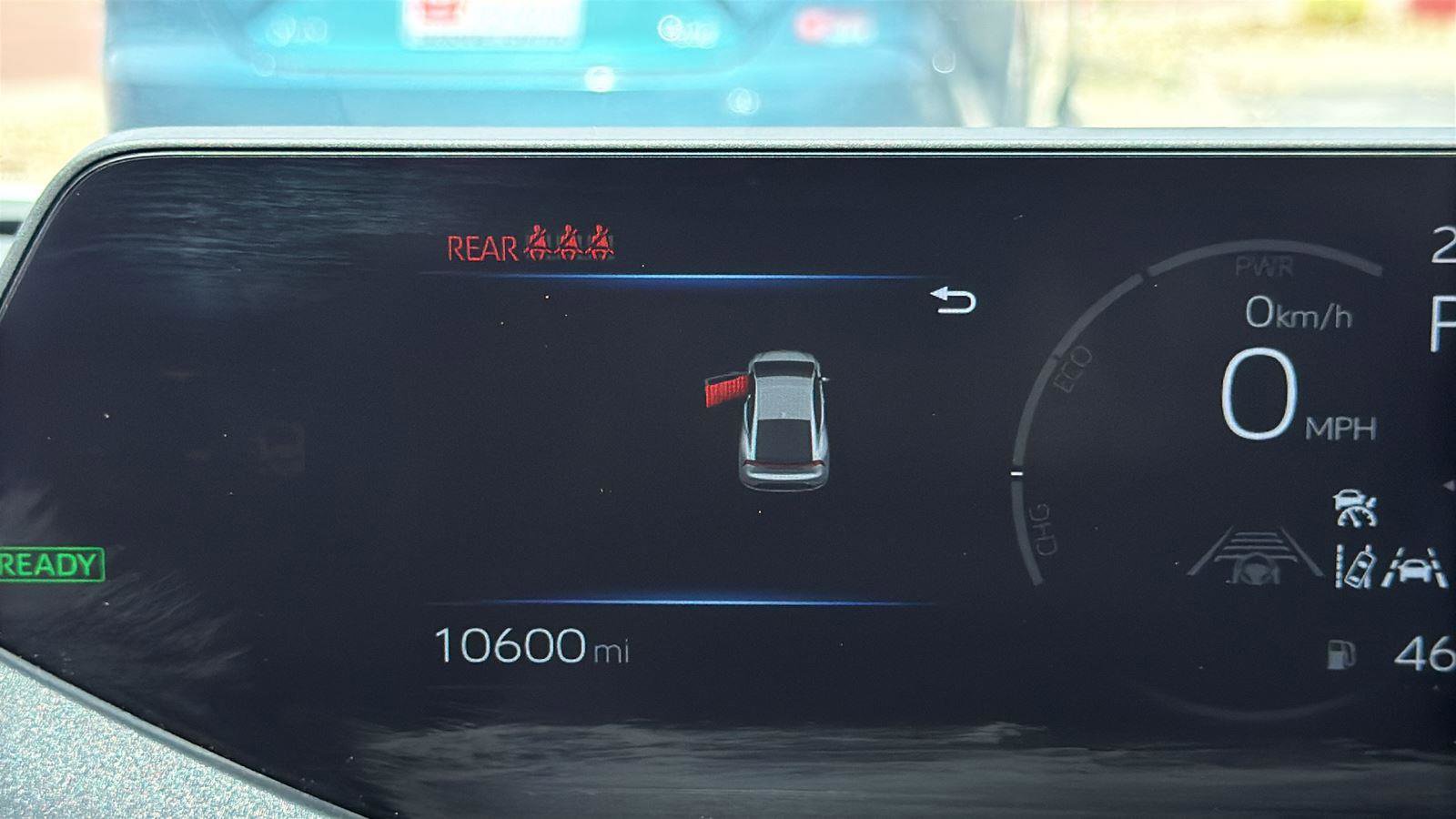 Used 2025 Toyota Prius XLE image 14