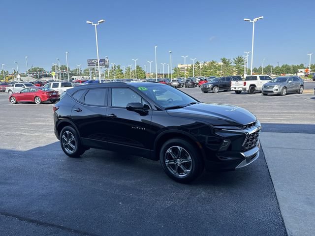 Used 2024 Chevrolet Blazer LT w/ Convenience Package FWD image 6