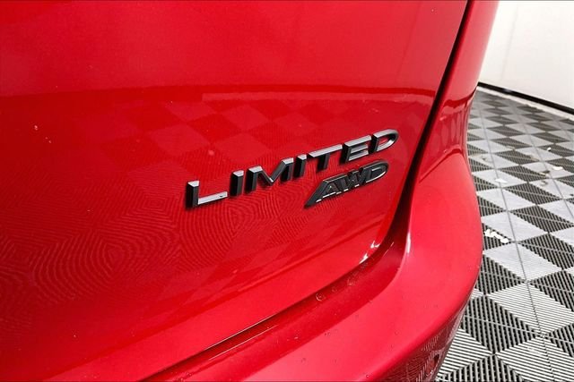 New 2027 Chrysler Pacifica Limited AWD/4WD image 10