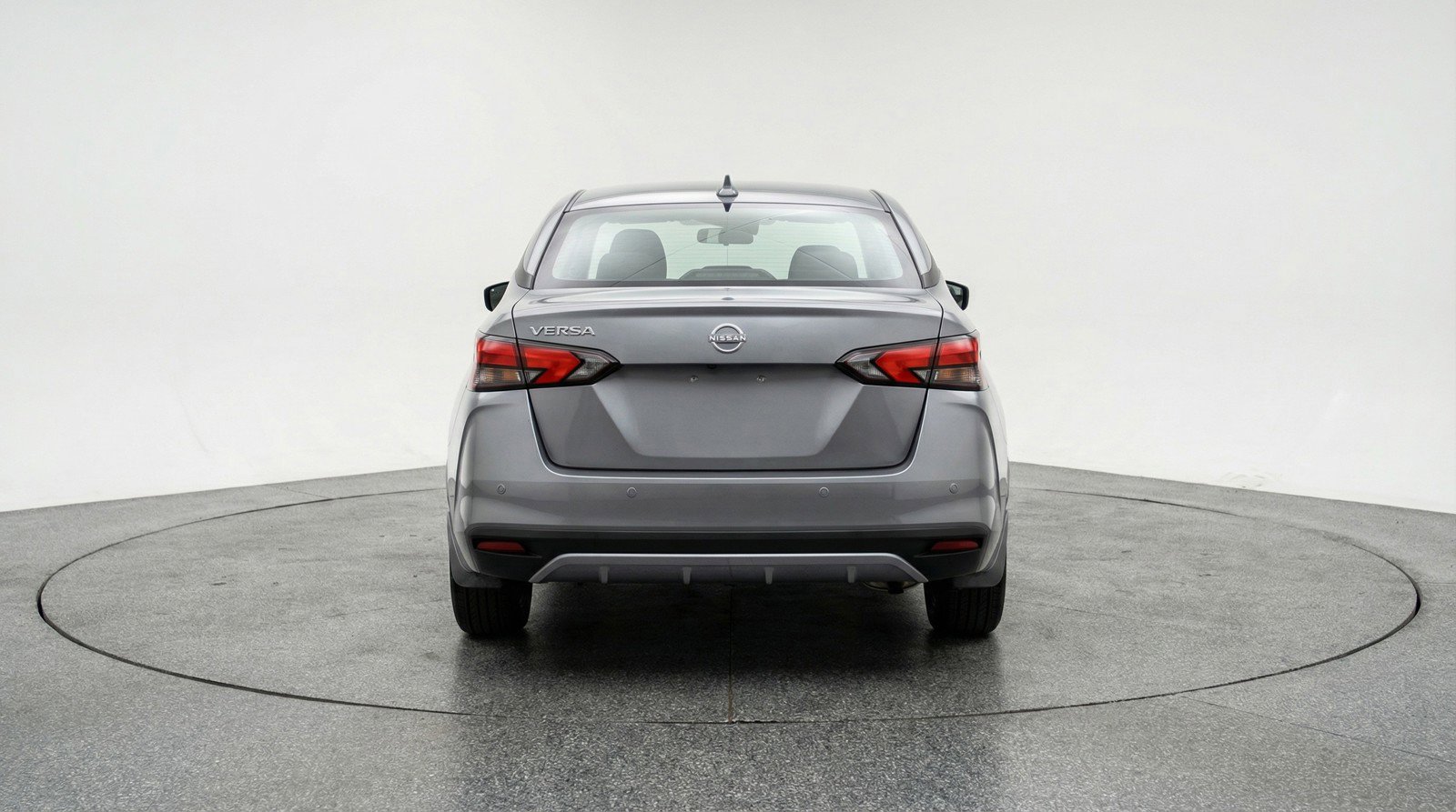 Used 2025 Nissan Versa SV image 7