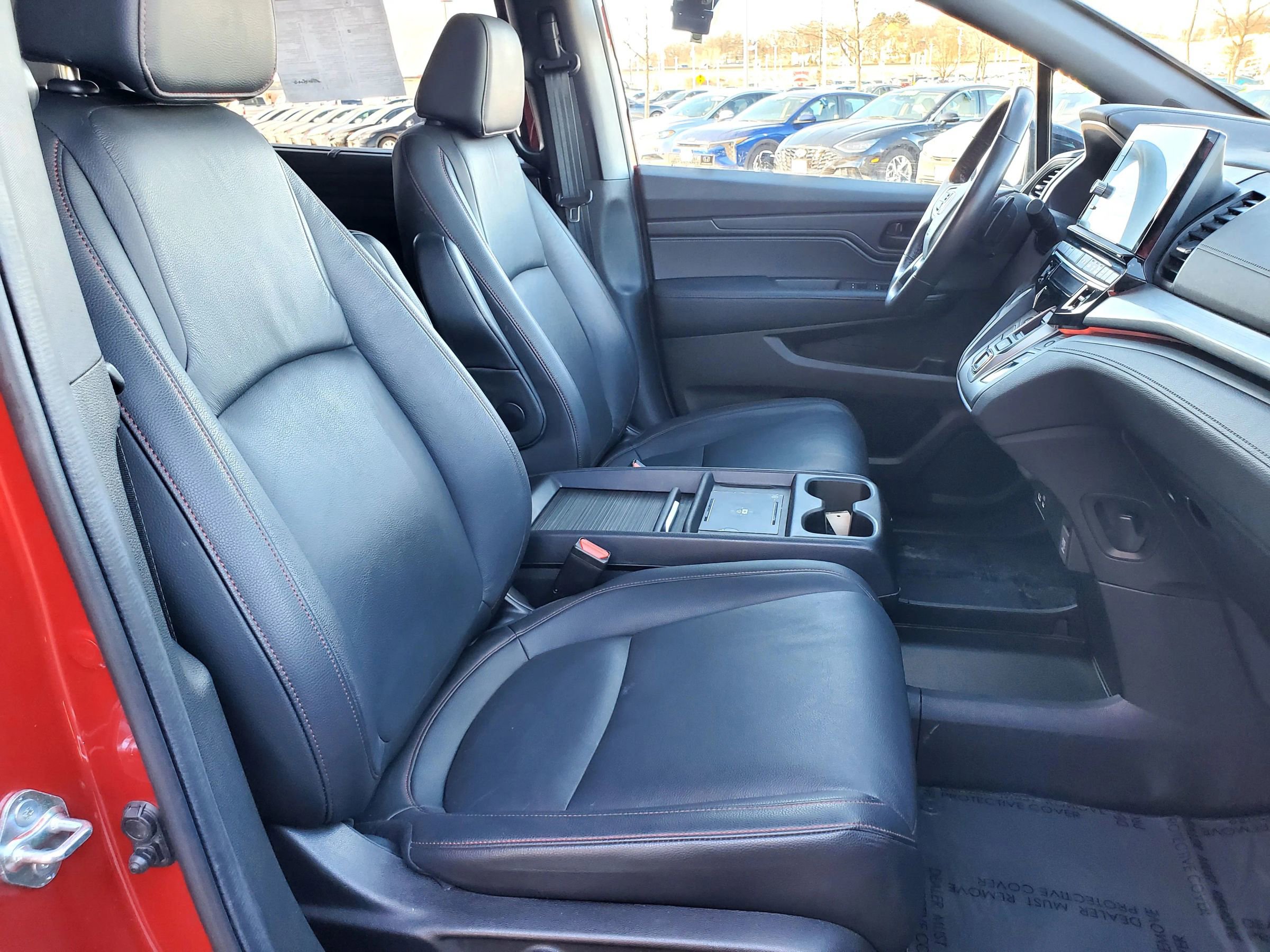 Used 2025 Honda Odyssey Sport-L image 12