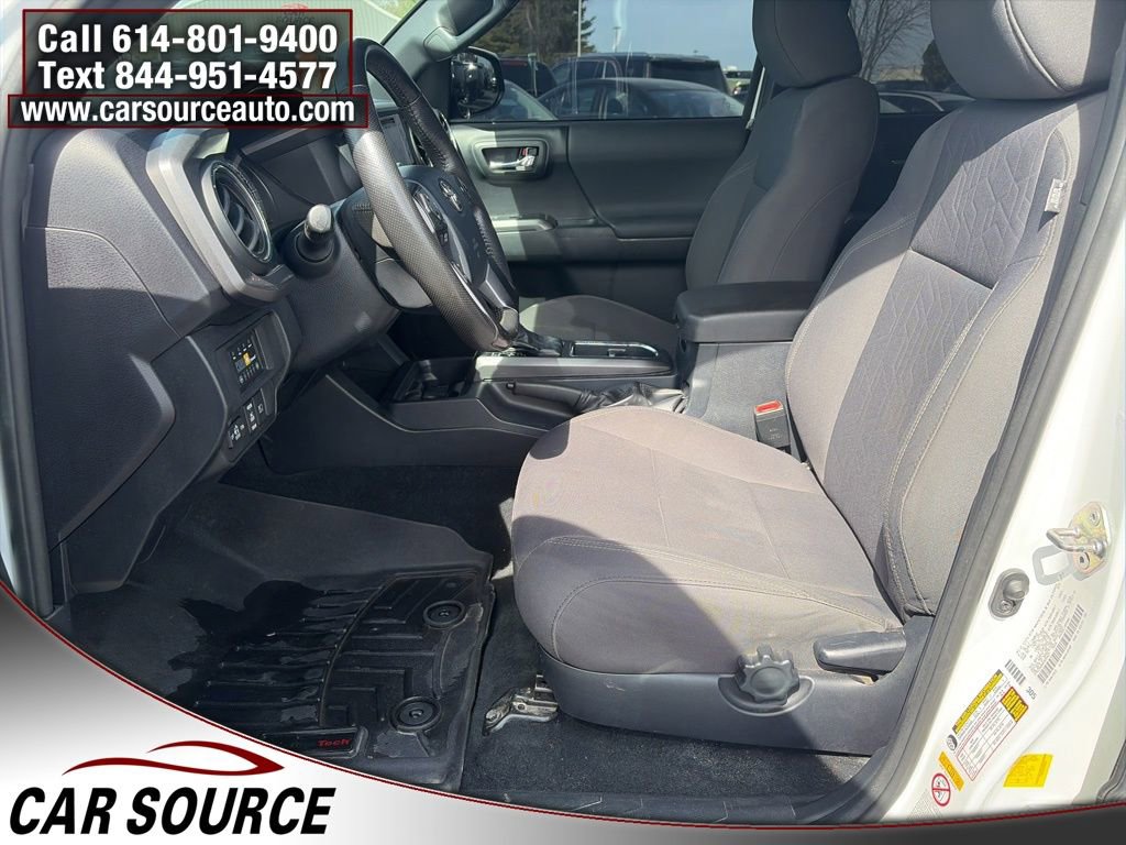 Used 2019 Toyota Tacoma TRD Sport image 13