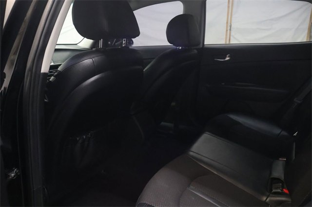 Used 2018 Kia Optima S w/ 18" Alloy Wheels Package image 18