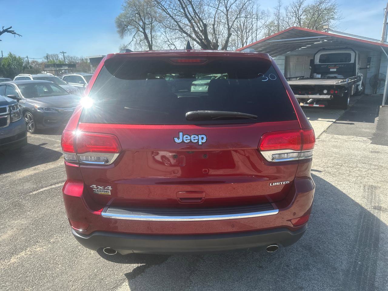 Used 2014 Jeep Grand Cherokee Limited AWD/4WD image 7