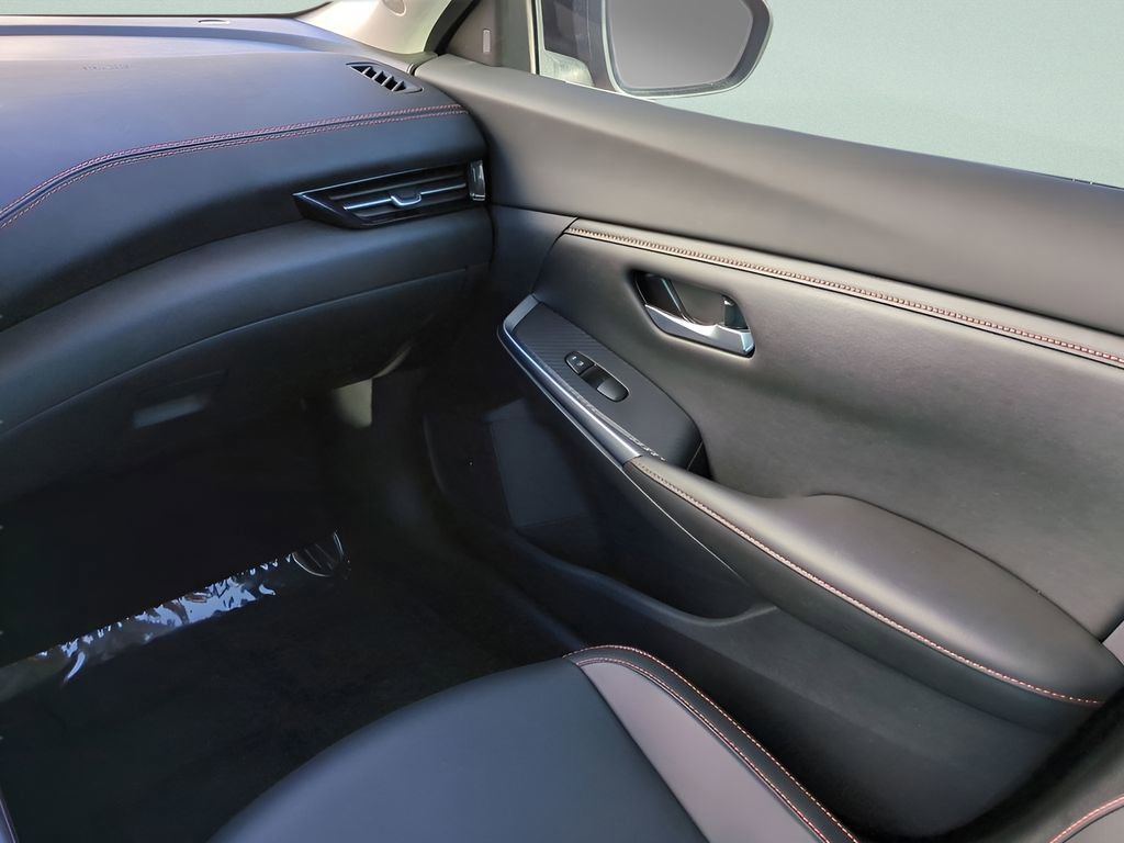 Certified 2023 Nissan Sentra SR w/ SR Premium Package image 16