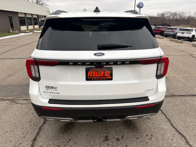 New 2026 Ford Explorer Active w/ Active Comfort Package image 5
