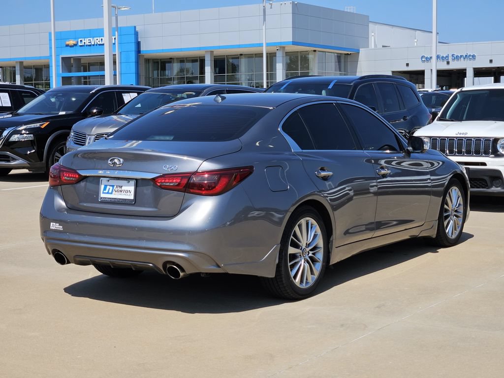 Used 2022 INFINITI Q50 Luxe w/ Cargo Package RWD image 10