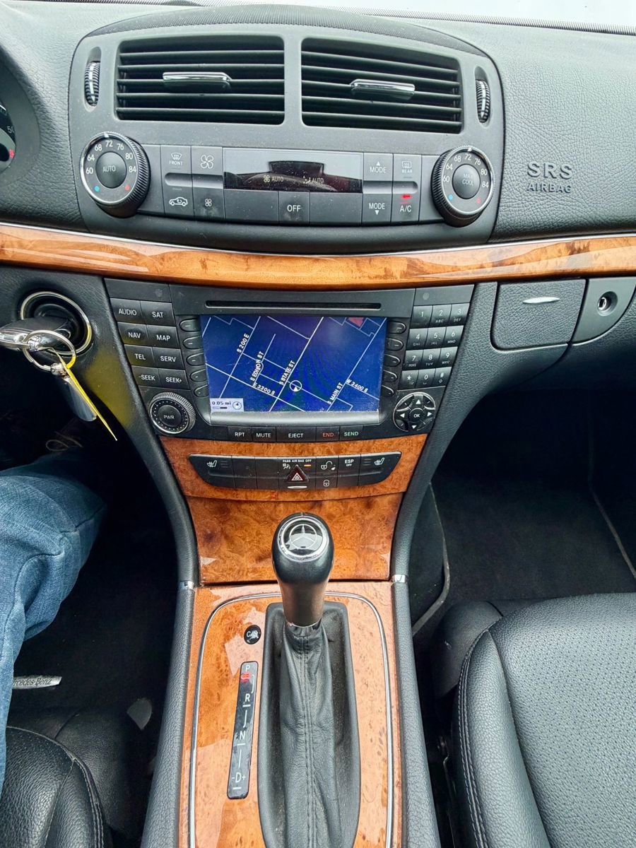 Used 2008 Mercedes-Benz E 350 E 350 4MATIC Wagon 4D image 26