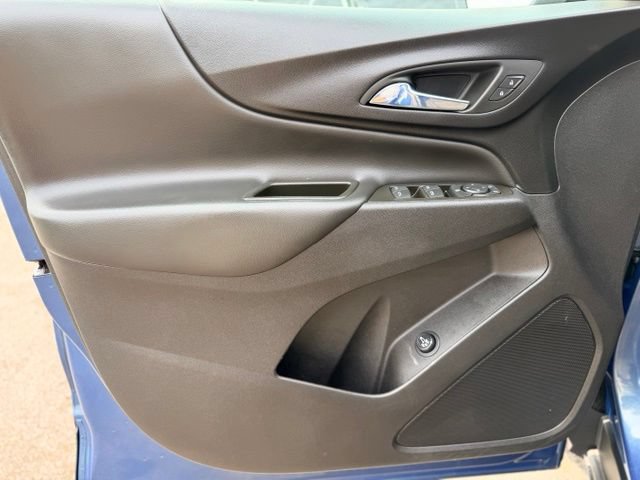 Used 2024 Chevrolet Equinox LT w/ LPO, Floor Liner Package FWD image 19