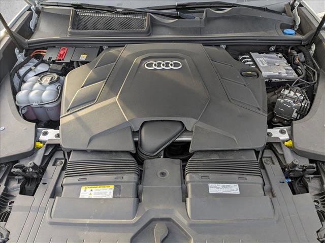 Used 2023 Audi Q8 Premium Plus w/ Premium Plus Package AWD/4WD image 22