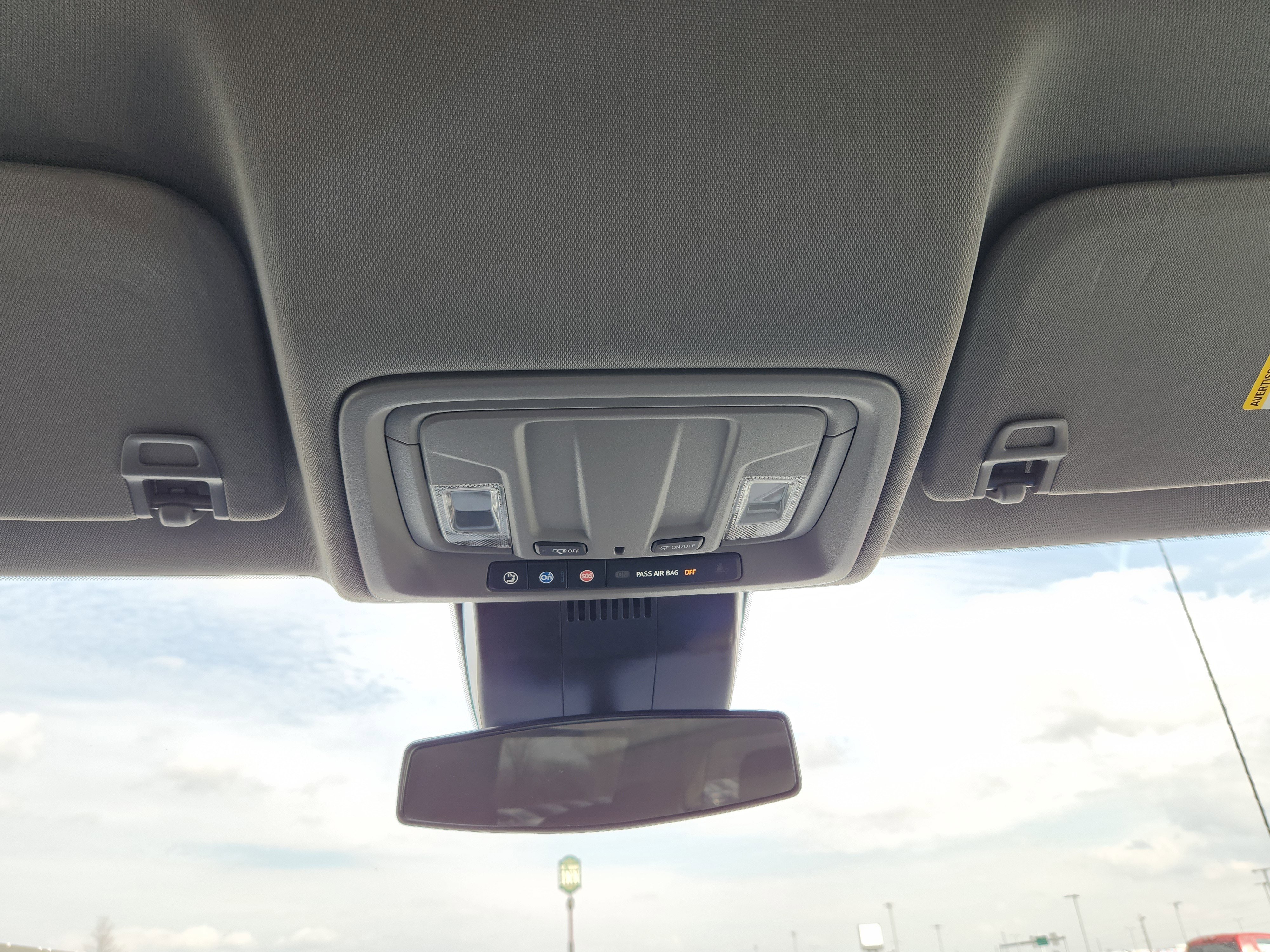 Used 2024 Chevrolet Silverado 1500 LT image 19