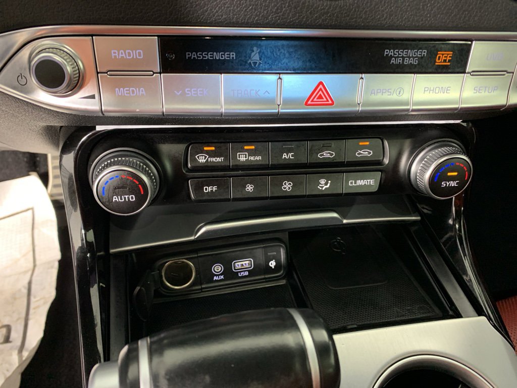 Used 2021 Kia Stinger GT RWD image 26