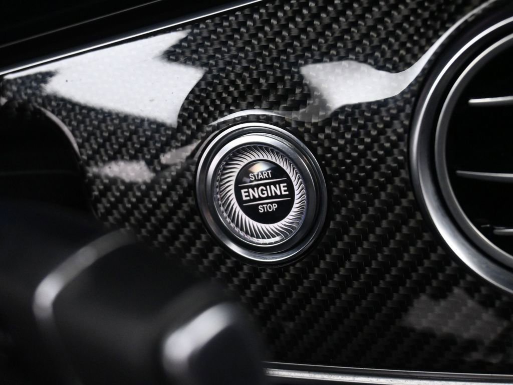 Used 2018 Mercedes-Benz E 63 AMG S image 50