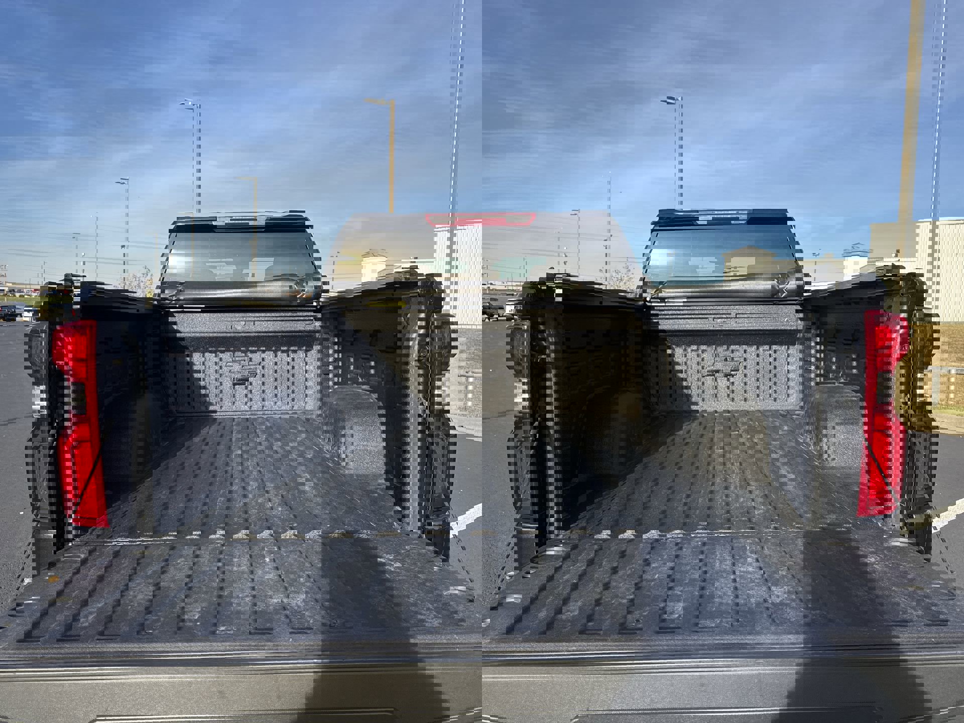 Used 2023 Chevrolet Silverado 1500 RST image 25