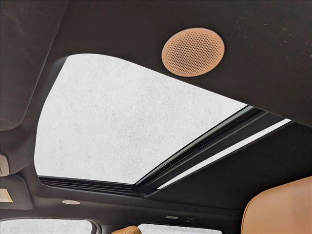 Used 2024 Ford F250 Platinum image 17