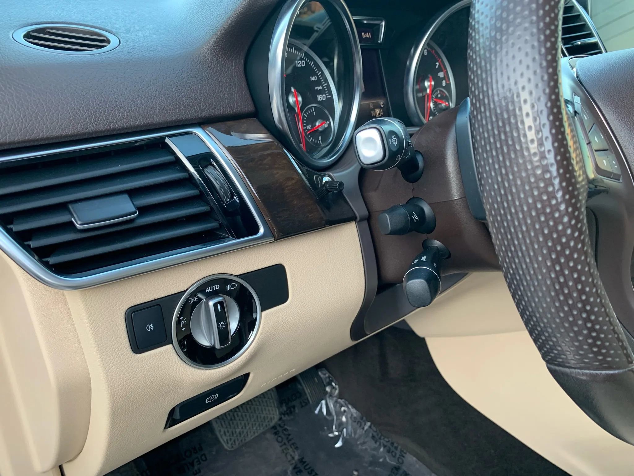 Used 2018 Mercedes-Benz GLE 350 GLE 350 Sport Utility 4D image 15