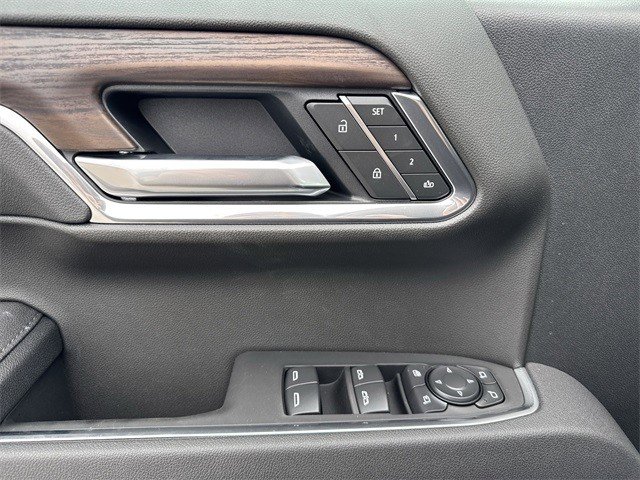 New 2026 GMC Sierra 1500 SLT w/ SLT Premium Package image 13