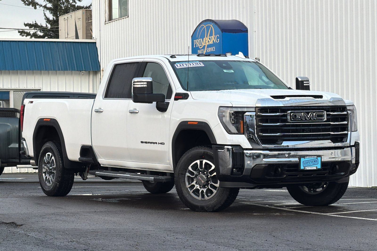 New 2026 GMC Sierra 3500 SLT w/ SLT Premium Package image 2