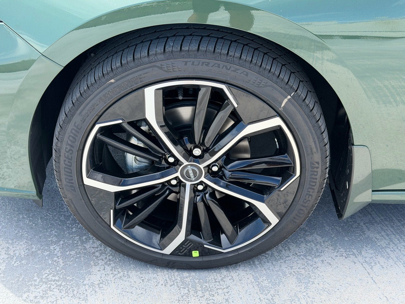 New 2026 Nissan Altima 2.5 SR FWD image 17