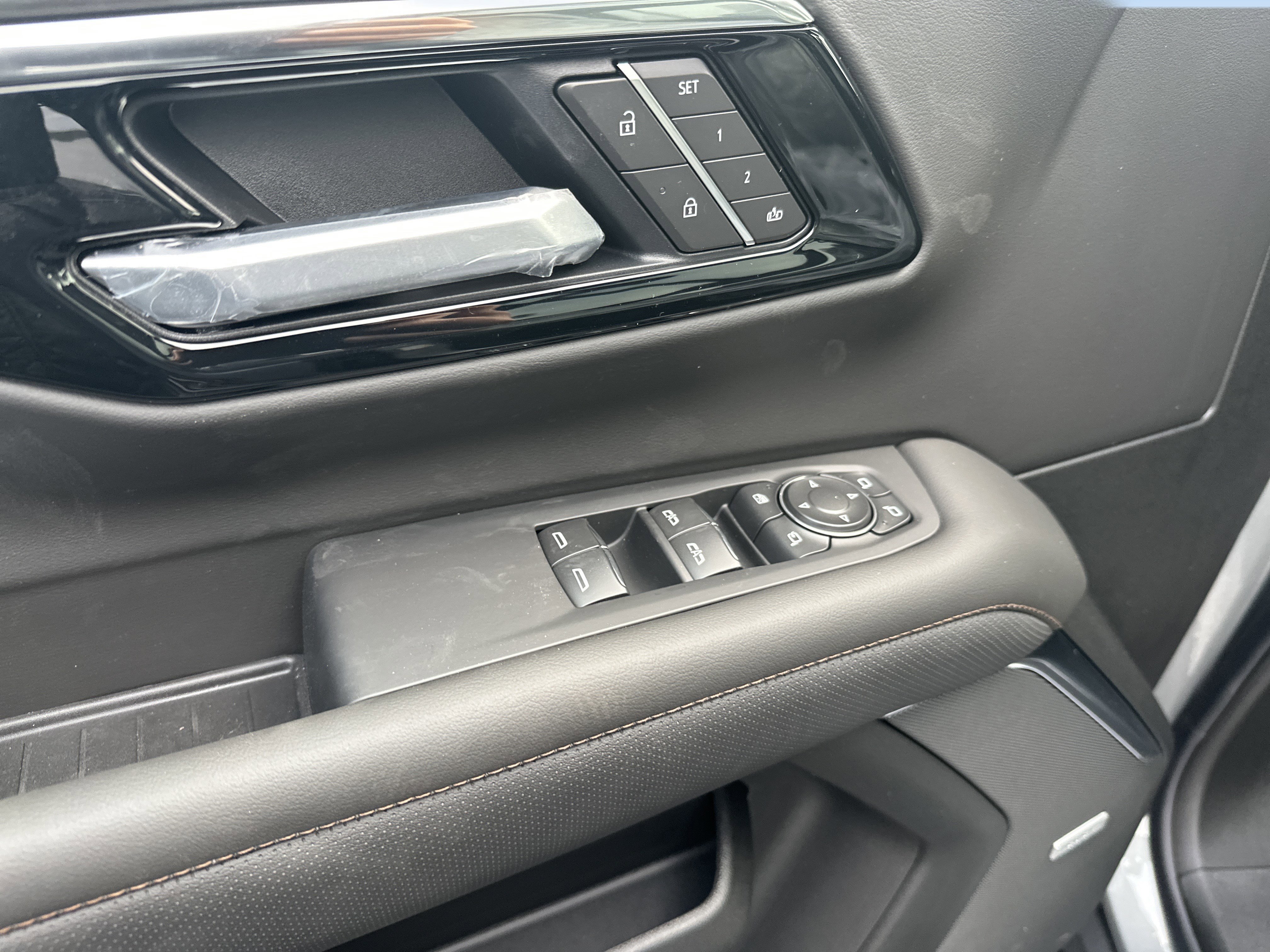 New 2026 Chevrolet Suburban High Country w/ Sun And Tow Package image 10