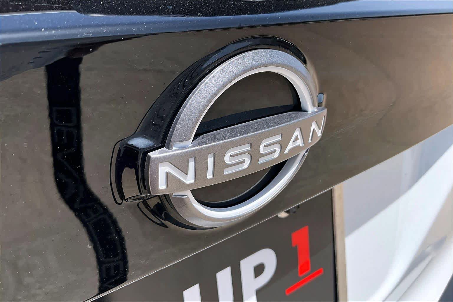 Certified 2025 Nissan Kicks S FWD image 29
