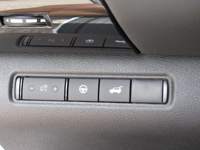 New 2026 Nissan Pathfinder SV AWD/4WD image 29