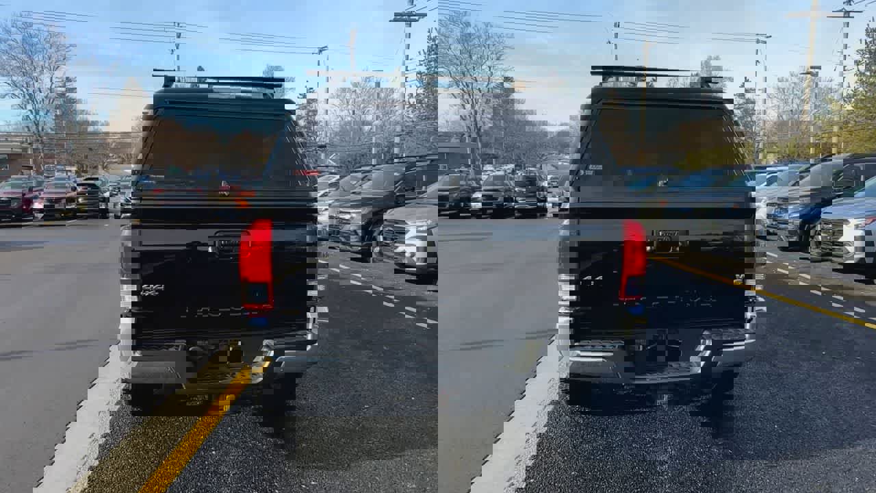 Used 2016 Toyota Tacoma SR5 image 7