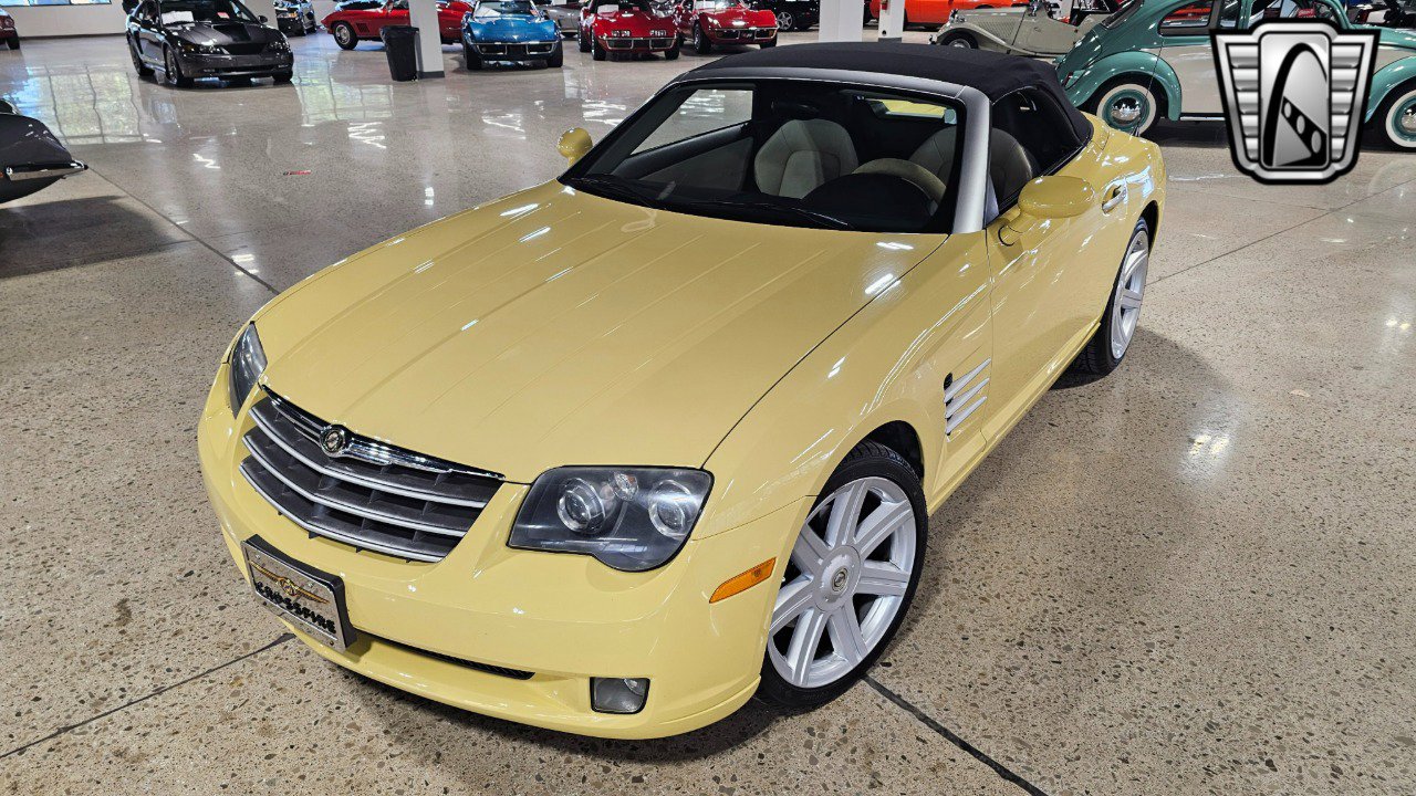 Used 2005 Chrysler Crossfire Limited image 26