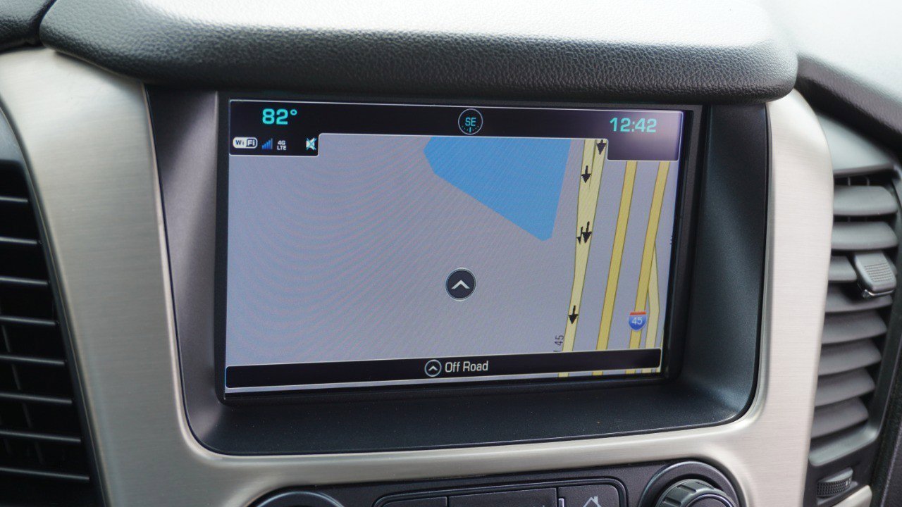 Used 2018 GMC Yukon Denali w/ Denali Ultimate Package image 16