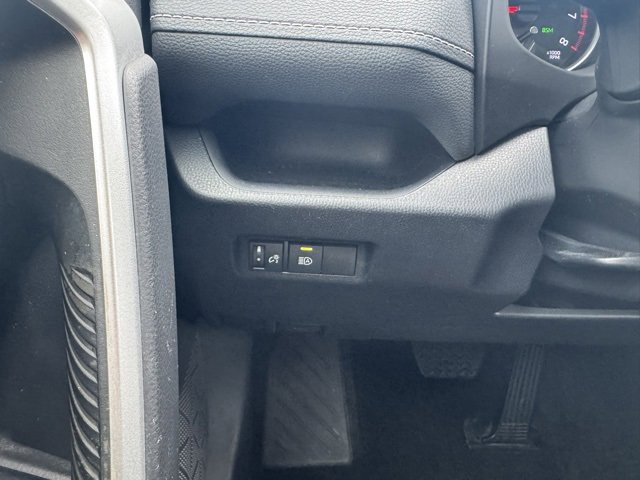 Certified 2022 Toyota RAV4 XLE image 29