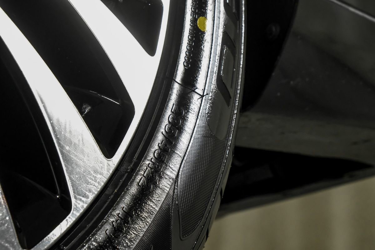 Used 2020 Lincoln Navigator Black Label w/ Cargo Convenience Package AWD/4WD image 58