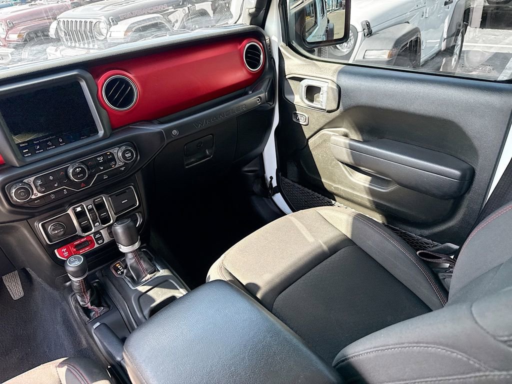 Used 2022 Jeep Wrangler Unlimited Rubicon w/ Steel Bumper Group image 27