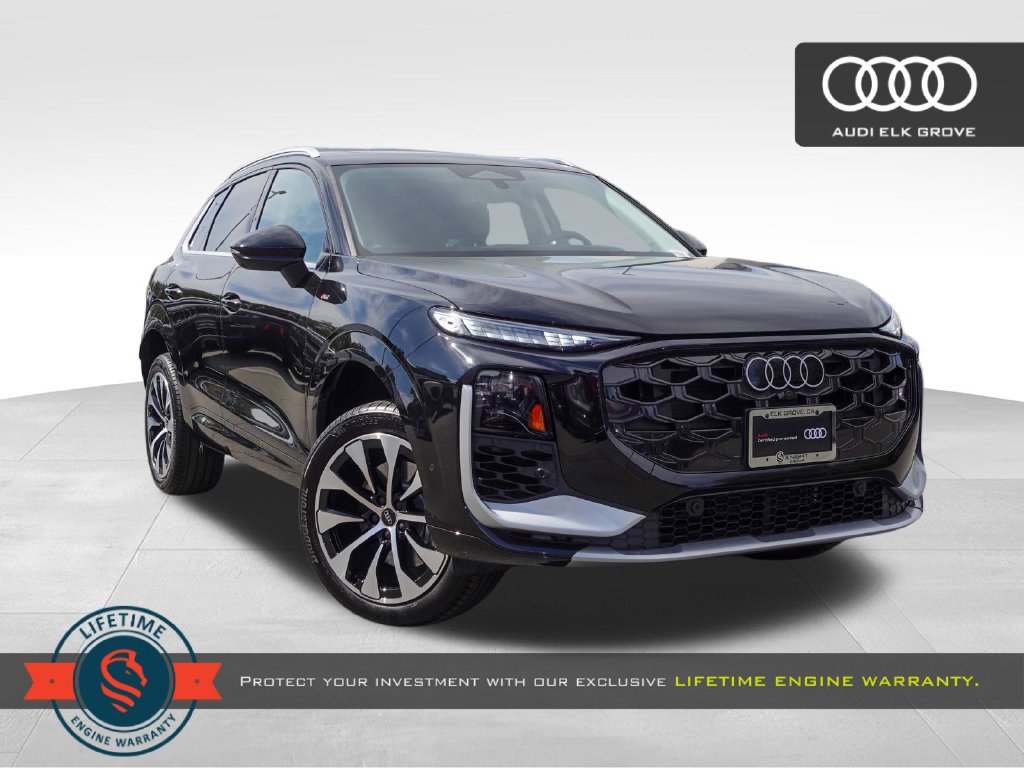 Used 2026 Audi Q3 quattro 2.0T w/ Driver Assistance Package AWD/4WD image 1
