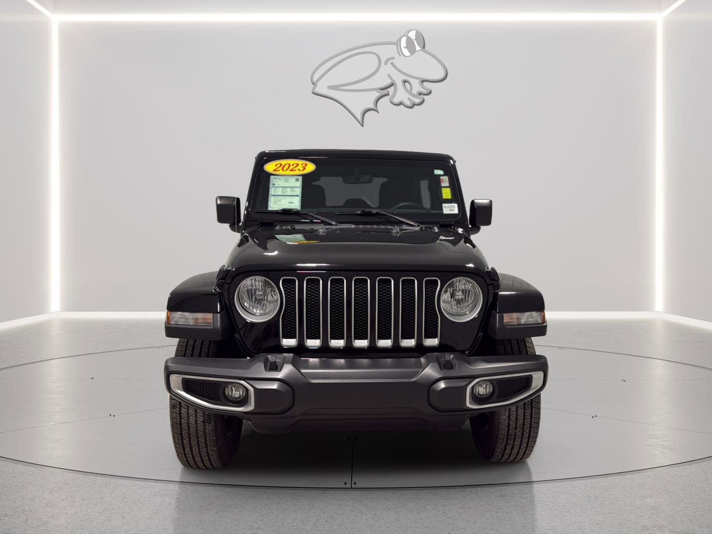 Used 2023 Jeep Wrangler Sahara w/ Cold Weather Group image 2