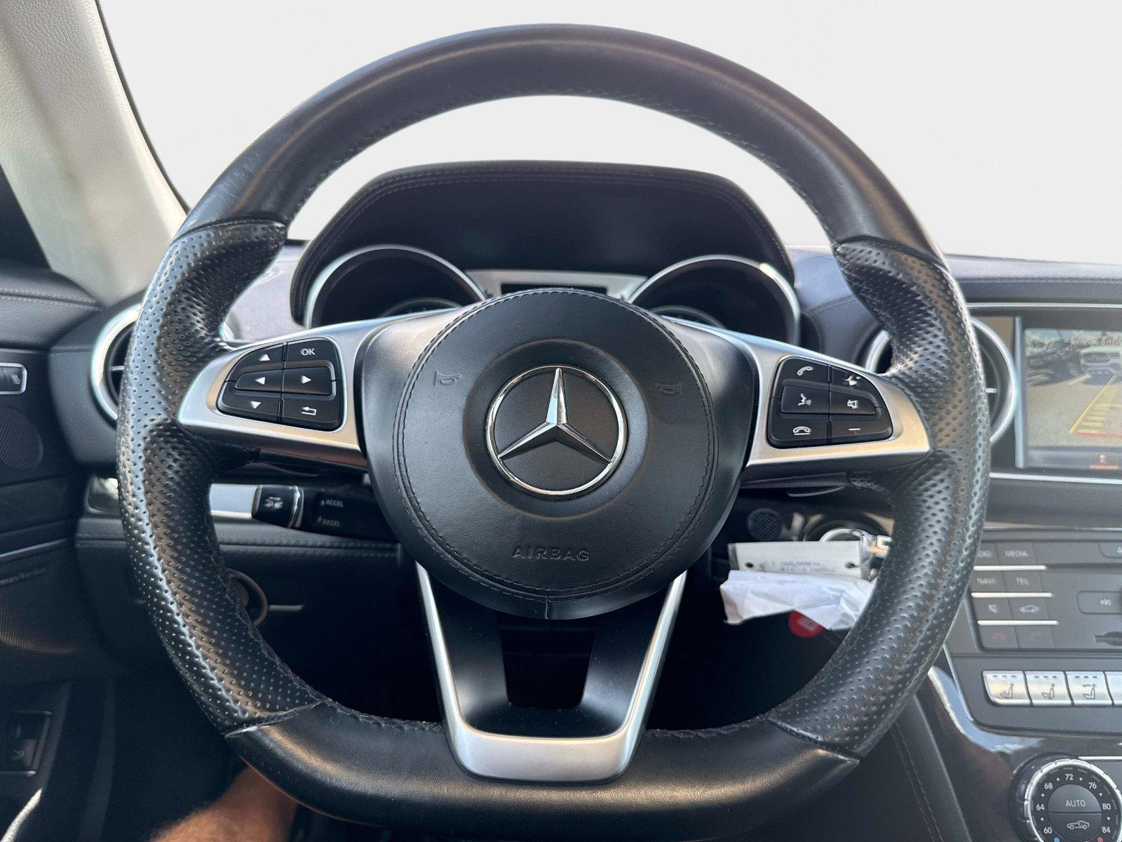 Used 2017 Mercedes-Benz SL 450 image 25