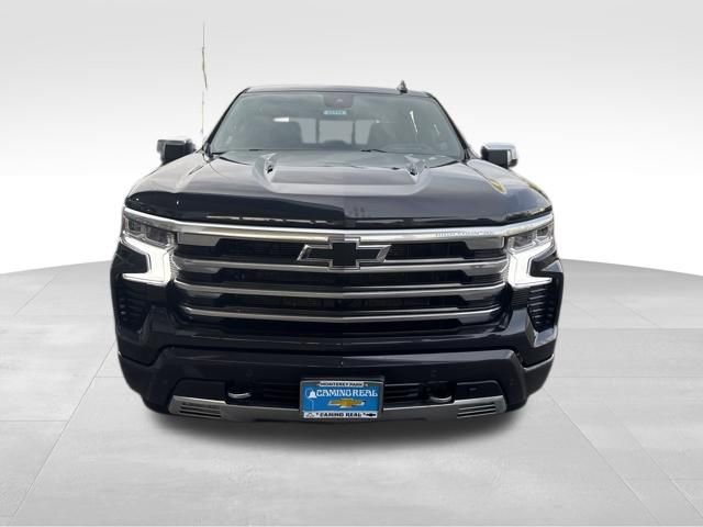 Used 2023 Chevrolet Silverado 1500 High Country w/ Technology Package image 8